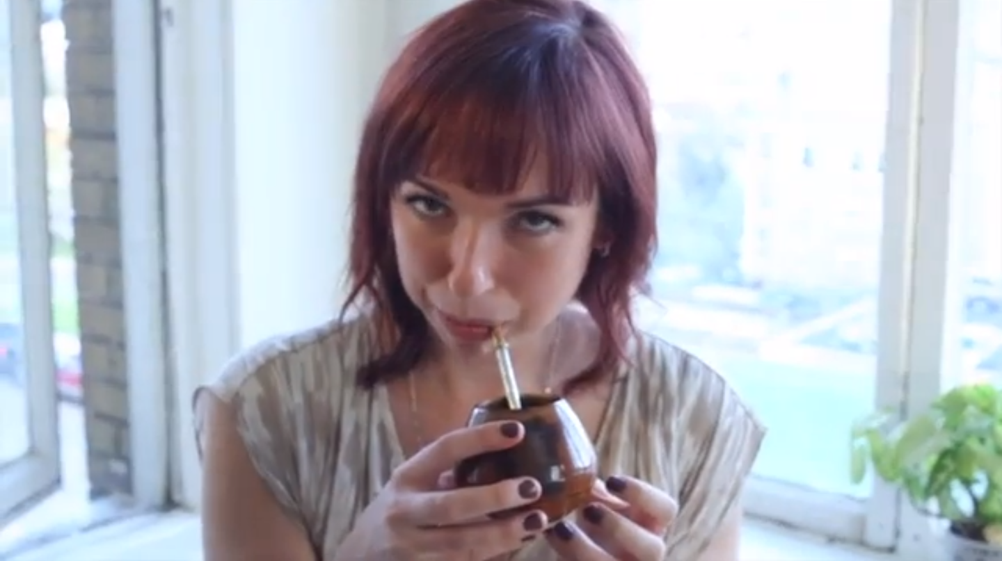 Stephanie hillman drinking mate