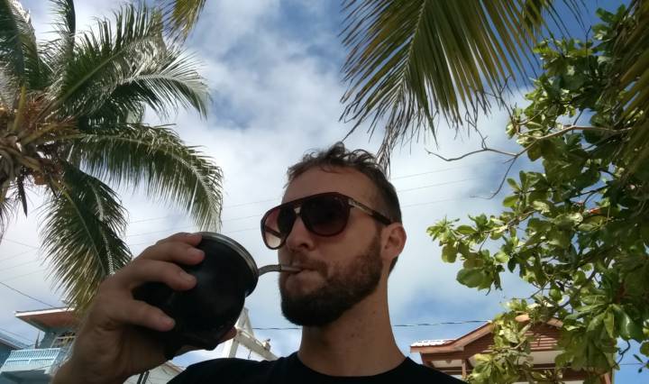 Spending some quality time with my woman under a few palm trees